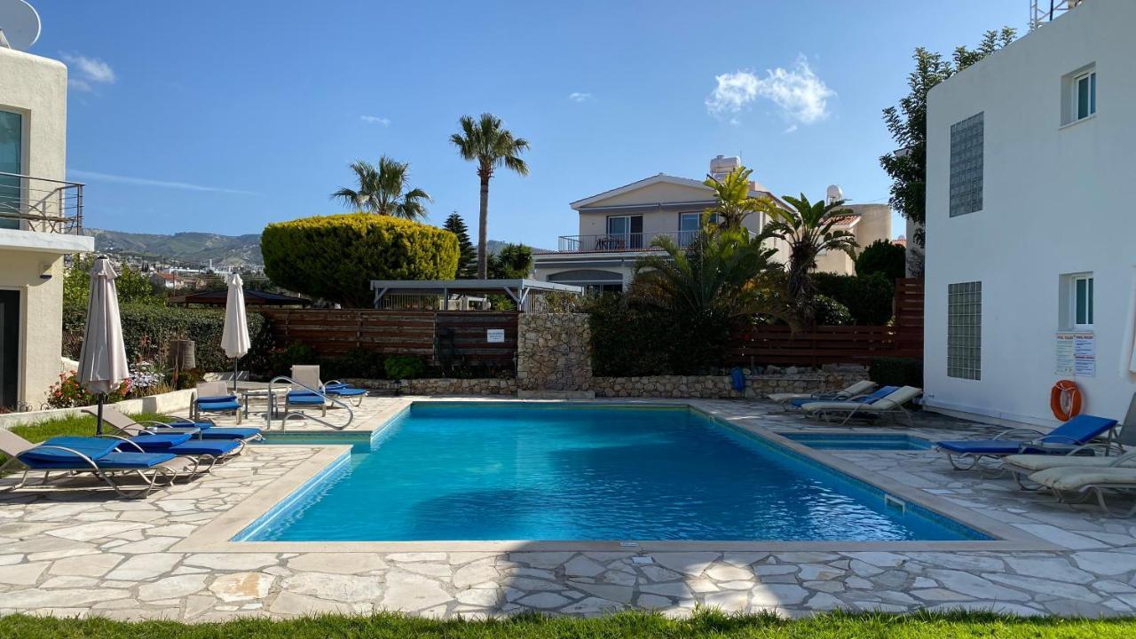 Roof Terrace & Sea View Entire Apartment Peyia Exterior foto