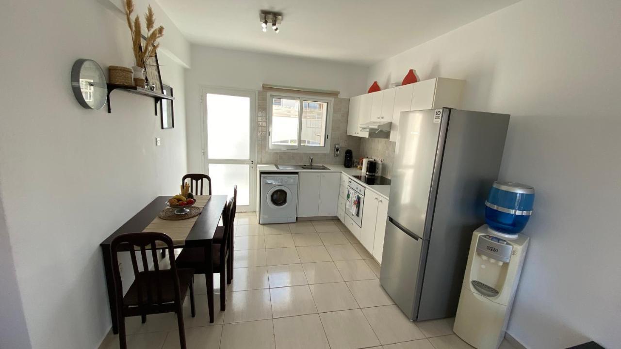 Roof Terrace & Sea View Entire Apartment Peyia Exterior foto